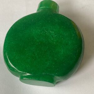 Jade Emerald Green Decorative jade snuff bottle